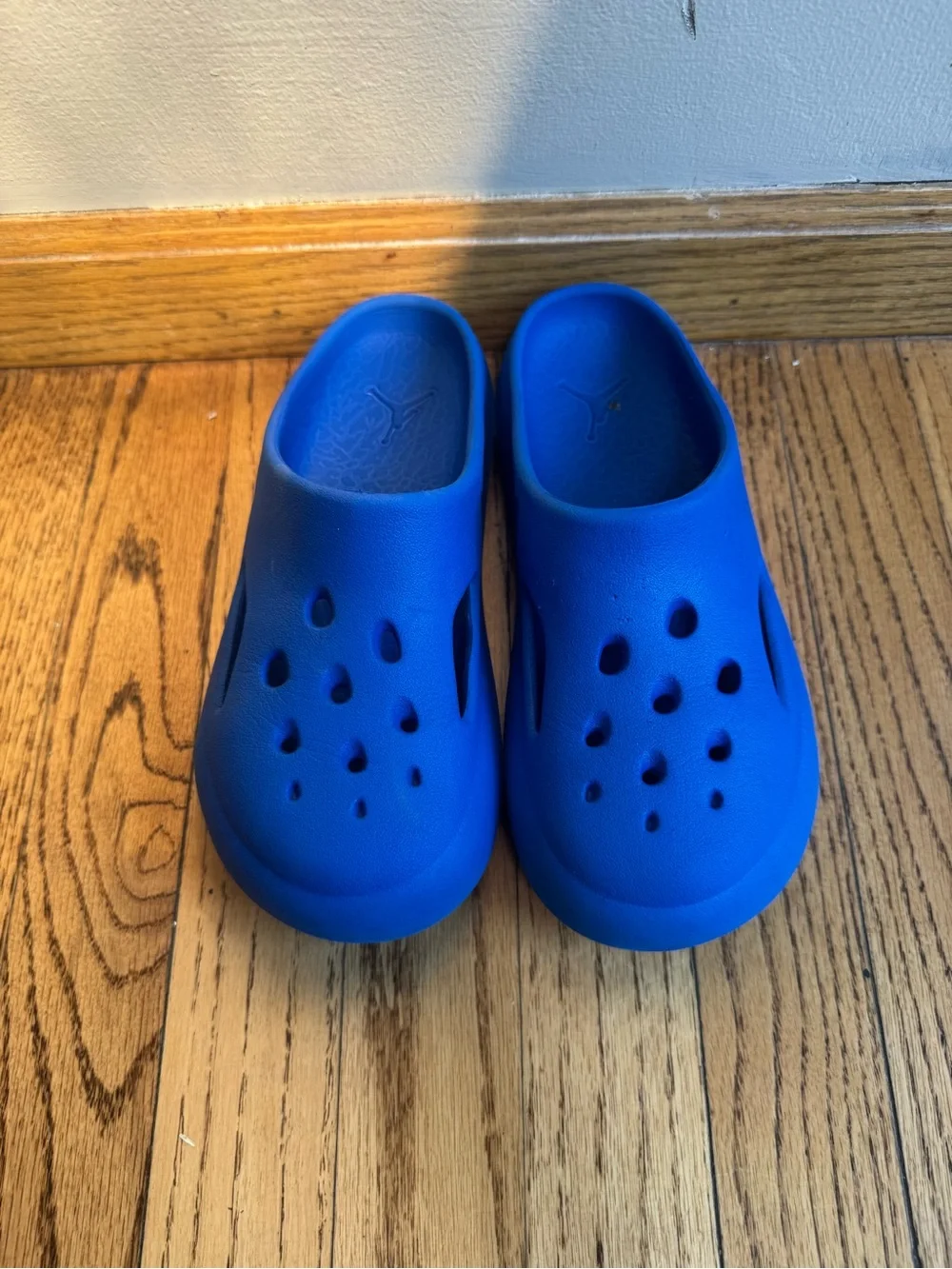 Jordan Slip On Slides Size 6 Youth